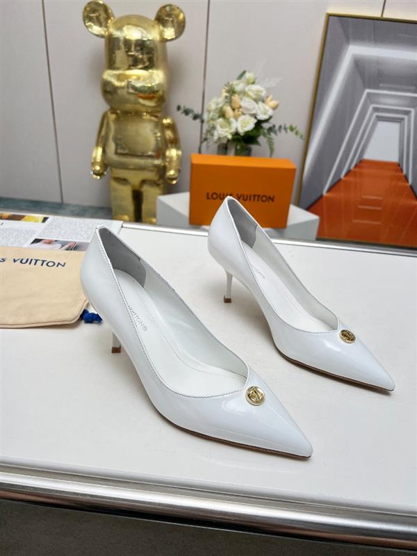 2024351864720 3102024